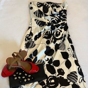 White House Black Market Floral Cocktail Dress